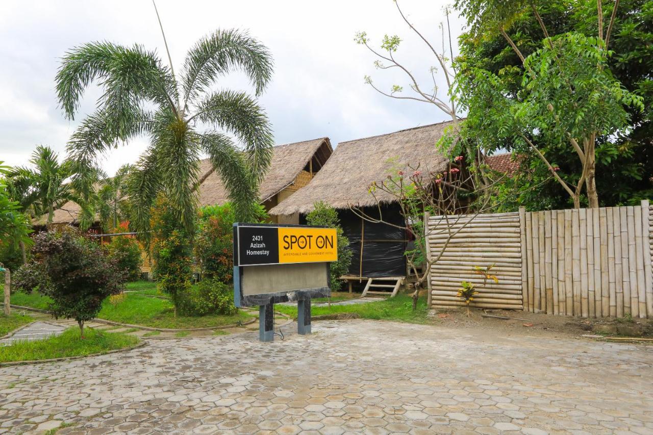 Spot On 2431 Azizah Homestay Banyuwangi  Exterior foto